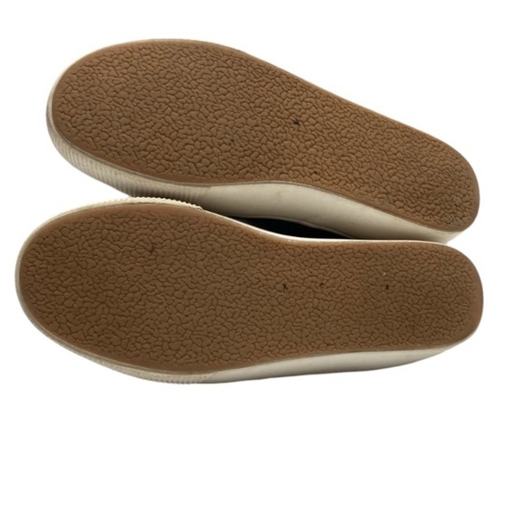 Women’s Steve Madden Elore Suede Platform Sneakers - Picture 6 of 7